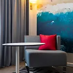 Novotel Centre Hotel 4*