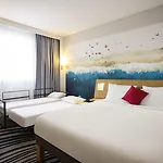 Novotel Centre