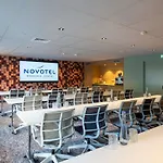 ホテル Novotel Centre 4*