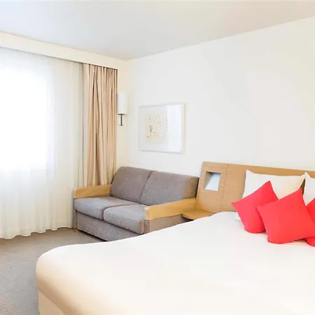 Novotel Centre 4*