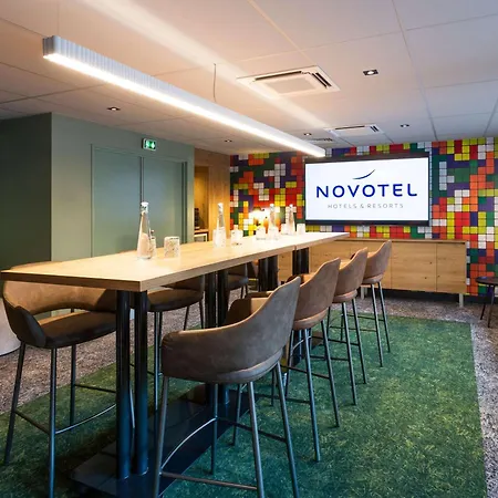 Hotel Novotel Centre 4*
