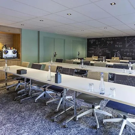 Hotel Novotel Centre 4*