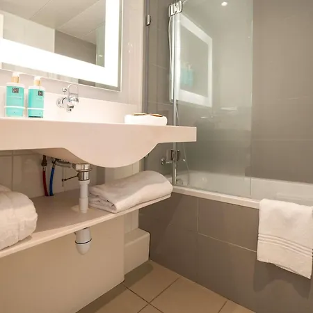 Novotel Centre