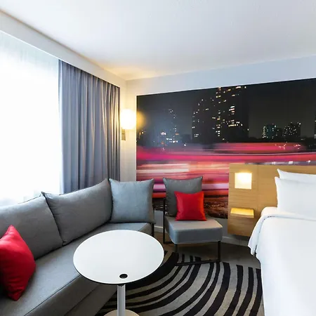 Novotel Centre