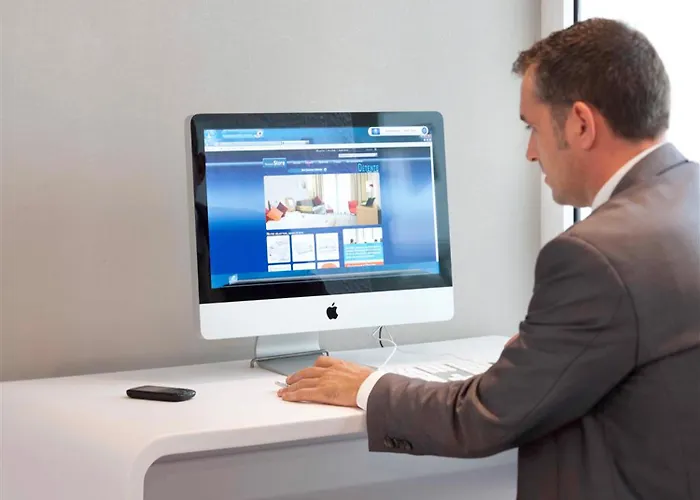 فندق Novotel Centre بوردو