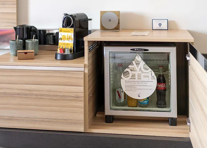 Novotel Centre فندق 4*