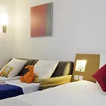 Novotel Centre