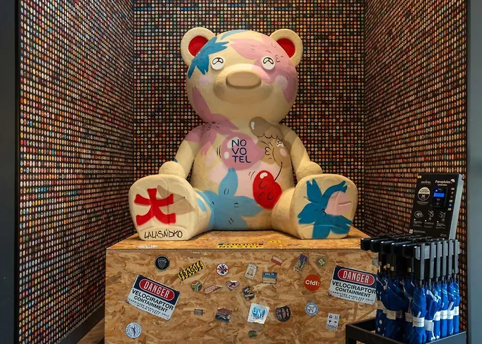 Novotel Centre Hotell 4*