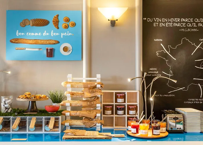 Novotel Centre 호텔 4*
